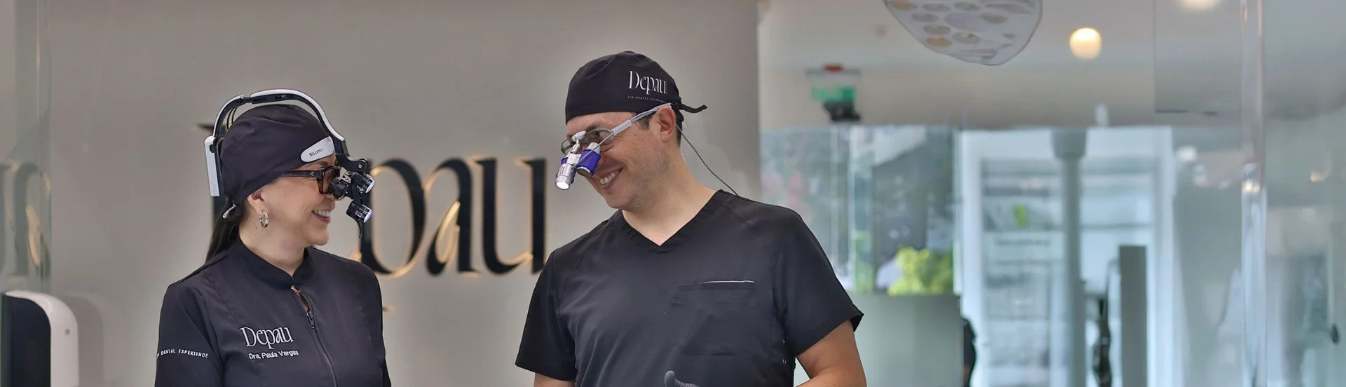 Eligiendo la mejor clínica dentista en QuitoLos mejores dentistas en Quito: Guía para elegir tu clínicabanner