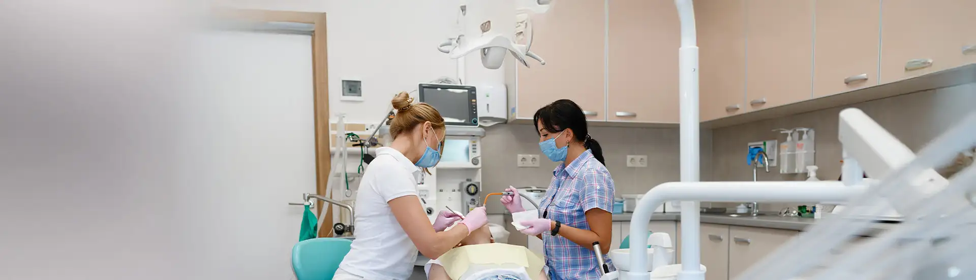 Top 5 de clínicas dentales en QuitoTop 5 de clínicas dentales en Quitobanner