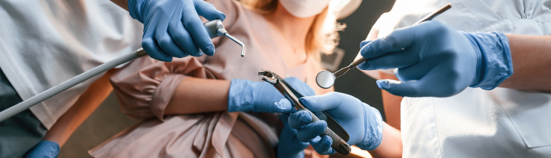 Especialidades después de la carrera de odontologíaEspecialidades después de la carrera de odontologíabanner